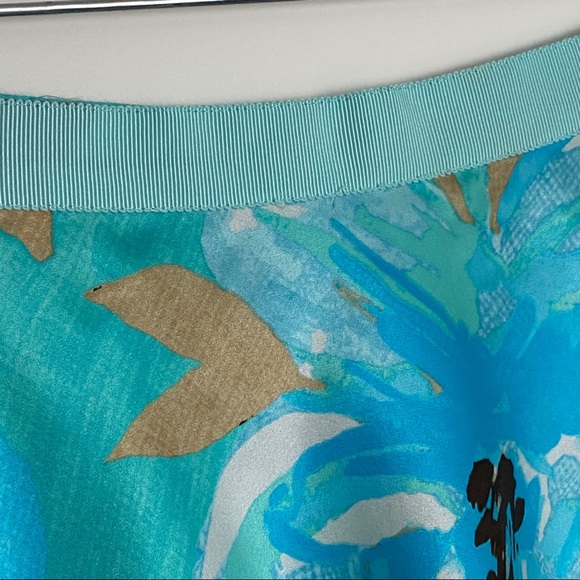 Banana Republic 100% silk A- line size Petite 0P - Picture 2 of 8